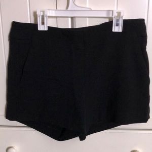 2x20$ Banana republic shorts